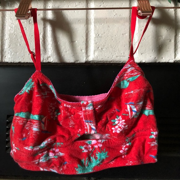 BUNDLE BRALETTES (5 Gilly Hicks+1 Aerie) - Picture 1 of 14